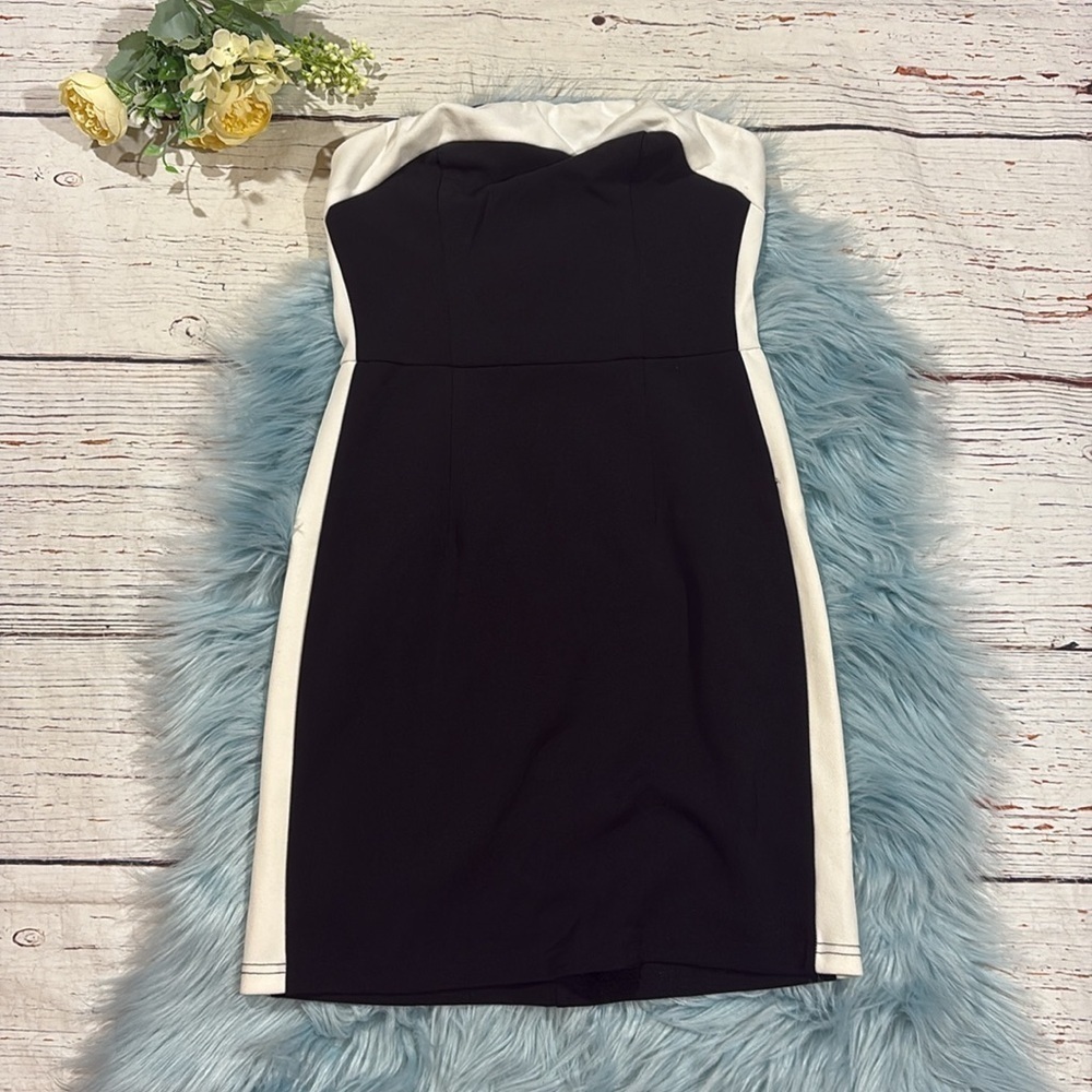 NWOT Lulus Flirtatious Style Black Color Block Strapless Mini Dress - Picture 6 of 8
